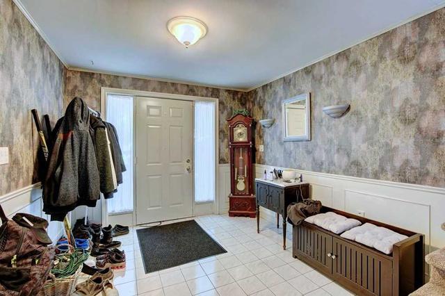 69 Village Rd, House detached with 3 bedrooms, 2 bathrooms and 4 parking in St. Catharines ON | Image 9
