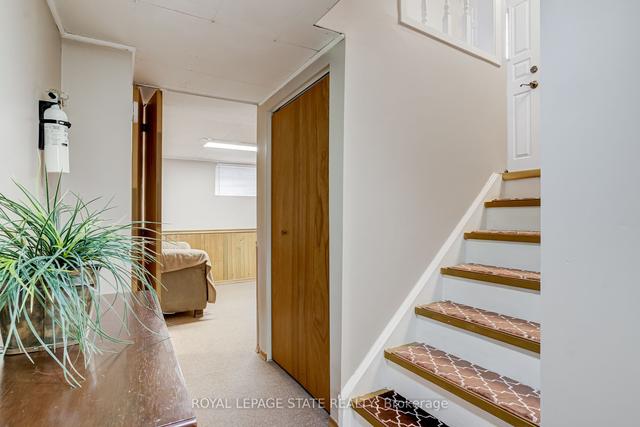 204 Summerhill Ave, House detached with 2 bedrooms, 2 bathrooms and 3 parking in Hamilton ON | Image 22
