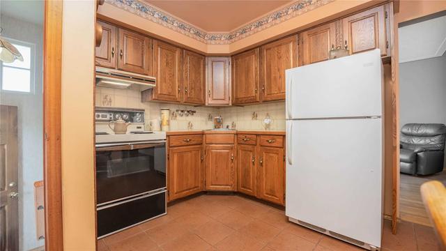 249 Elgin St, House detached with 3 bedrooms, 1 bathrooms and 4 parking in Brantford ON | Image 33