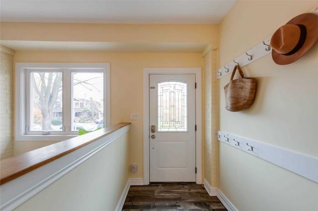 26 Rhyl Ave, House semidetached with 3 bedrooms, 2 bathrooms and 1 parking in Toronto ON | Image 33