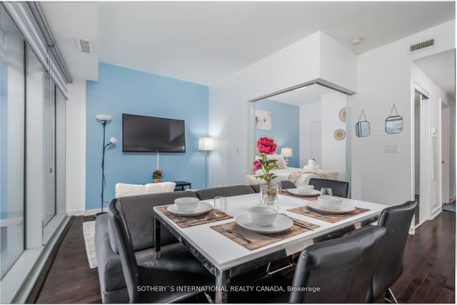 911 - 12 York St, Condo with 1 bedrooms, 1 bathrooms and 0 parking in Toronto ON | Image 19