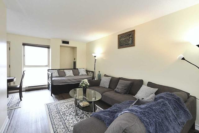 719 - 39 Kimbercroft Crt, Condo with 3 bedrooms, 2 bathrooms and 1 parking in Toronto ON | Image 36