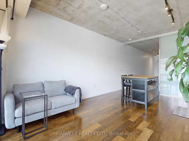 320 - 51 Trolley Cres, Condo with 1 bedrooms, 1 bathrooms and 0 parking in Toronto ON | Image 23