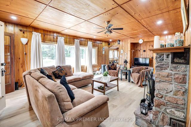 1001 Heintzman Gate, House detached with 3 bedrooms, 2 bathrooms and 3 parking in Gravenhurst ON | Image 34