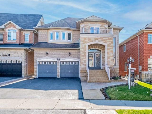 29 Coin St, House detached with 4 bedrooms, 3 bathrooms and 4 parking in Brampton ON | Image 1
