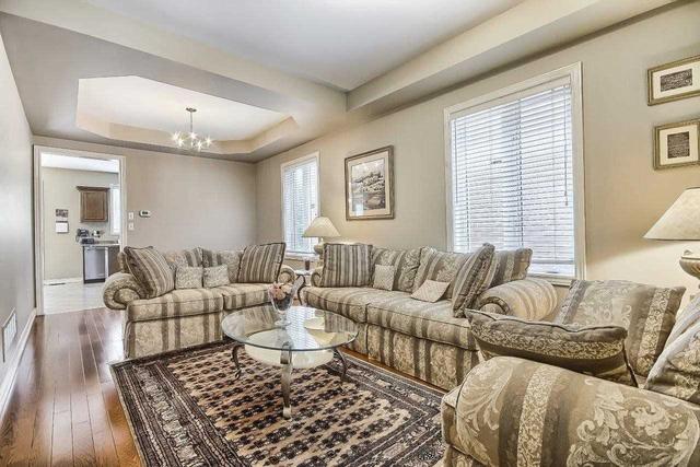 49 River Heights Dr, House detached with 4 bedrooms, 5 bathrooms and 4 parking in Brampton ON | Image 37