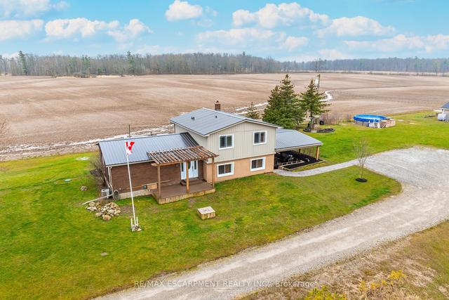 307 Turnbull Rd, House detached with 3 bedrooms, 2 bathrooms and 13 parking in Haldimand County ON | Image 1