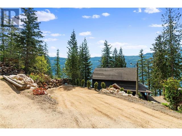 6 - 6432 Sunnybrae Canoe Point Road, House detached with 3 bedrooms, 2 bathrooms and 5 parking in Columbia Shuswap C BC | Image 82