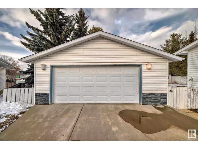 14 Falcon Cr, House detached with 4 bedrooms, 2 bathrooms and 4 parking in St. Albert AB | Image 68