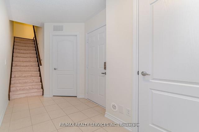35 Nearco Cres, House attached with 2 bedrooms, 2 bathrooms and 2 parking in Oshawa ON | Image 28