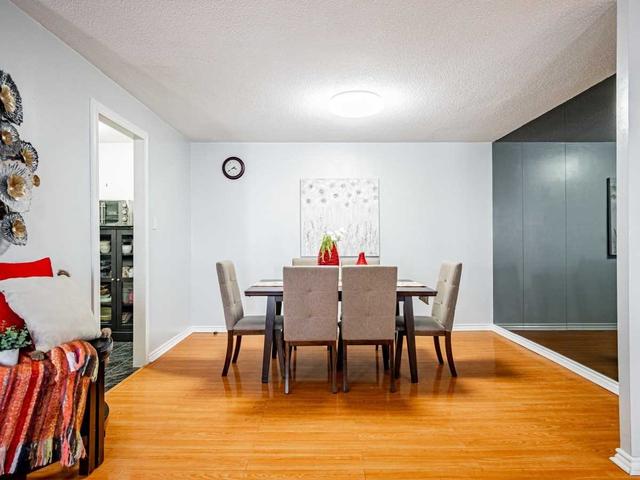 614 - 50 Mississauga Valley Blvd, Condo with 3 bedrooms, 2 bathrooms and 1 parking in Mississauga ON | Image 5