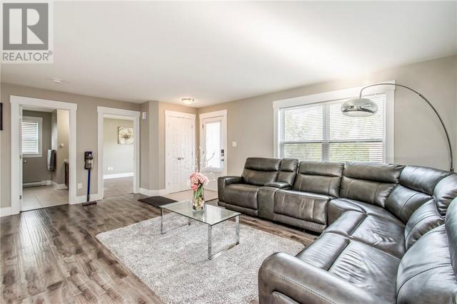 64 Gorveatte, House detached with 4 bedrooms, 2 bathrooms and null parking in Dieppe NB | Image 7