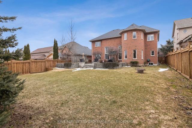 1069 Far North Circ E, House detached with 4 bedrooms, 4 bathrooms and 6 parking in Newmarket ON | Image 33
