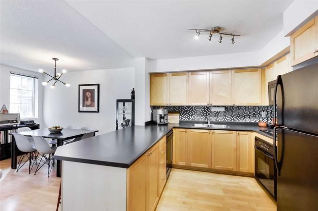 314 - 39 Shank St, Townhouse with 2 bedrooms, 2 bathrooms and 1 parking in Toronto ON | Image 2
