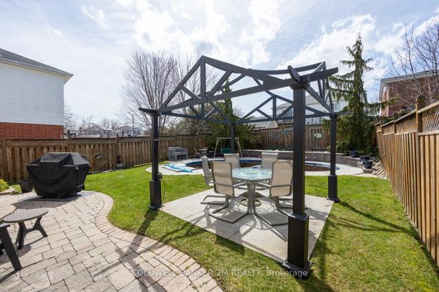 87 Hooper Sq, House detached with 3 bedrooms, 3 bathrooms and 4 parking in Clarington ON | Image 18
