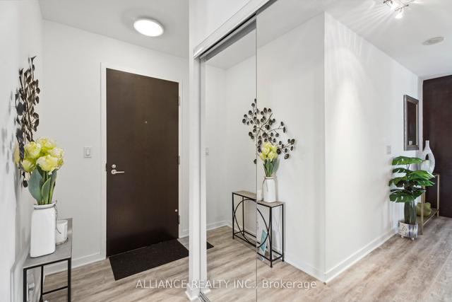 927 - 1 Shaw St, Condo with 1 bedrooms, 2 bathrooms and 1 parking in Toronto ON | Image 38