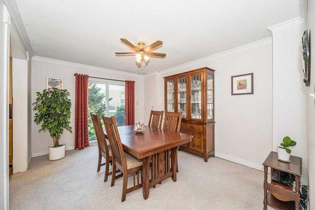 63 Janefield Ave, Townhouse with 3 bedrooms, 3 bathrooms and 3 parking in Guelph ON | Image 3