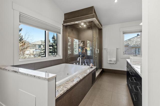 21 Christie Briar Green Sw, House detached with 4 bedrooms, 3 bathrooms and 6 parking in Calgary AB | Image 17