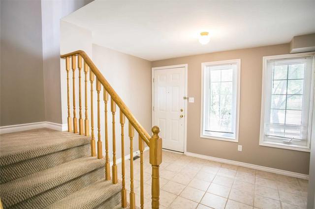 2 - 3895 Doug Leavens Blvd, Townhouse with 2 bedrooms, 1 bathrooms and 2 parking in Mississauga ON | Image 13
