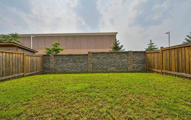 79 Mantz Cres, House detached with 3 bedrooms, 2 bathrooms and 3 parking in Whitby ON | Image 13