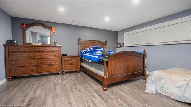 80 James Avenue, House detached with 4 bedrooms, 2 bathrooms and 4 parking in Brantford ON | Image 14