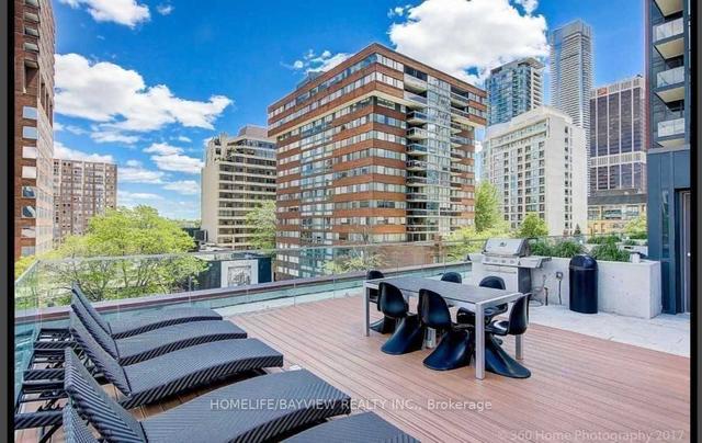 703 - 32 Davenport Rd, Condo with 2 bedrooms, 2 bathrooms and 1 parking in Toronto ON | Image 26