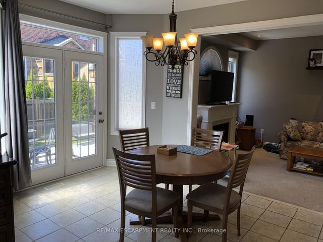 3351 Whilabout Terr, House detached with 3 bedrooms, 4 bathrooms and 3 parking in Oakville ON | Image 6