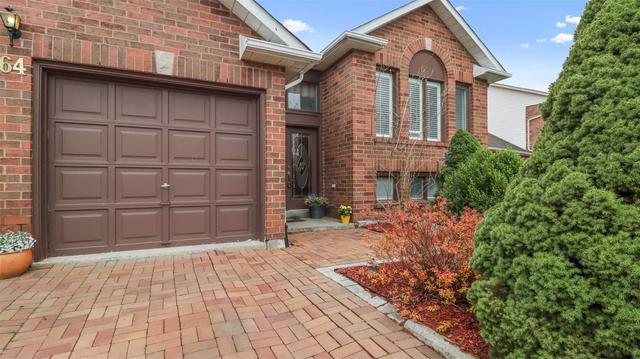 64 Royal Amber Cres, House detached with 2 bedrooms, 1 bathrooms and 8 parking in East Gwillimbury ON | Image 16