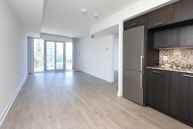 617 - 50 Mccaul St, Condo with 1 bedrooms, 1 bathrooms and 0 parking in Toronto ON | Image 4