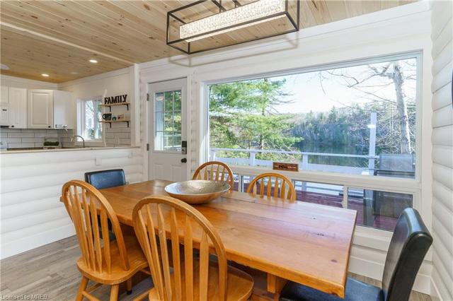 1021 Lakeview Road Road, House detached with 3 bedrooms, 1 bathrooms and 4 parking in Muskoka Lakes ON | Image 5