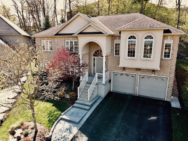 130 Valley Dr, House detached with 3 bedrooms, 3 bathrooms and 6 parking in Cambridge ON | Image 1