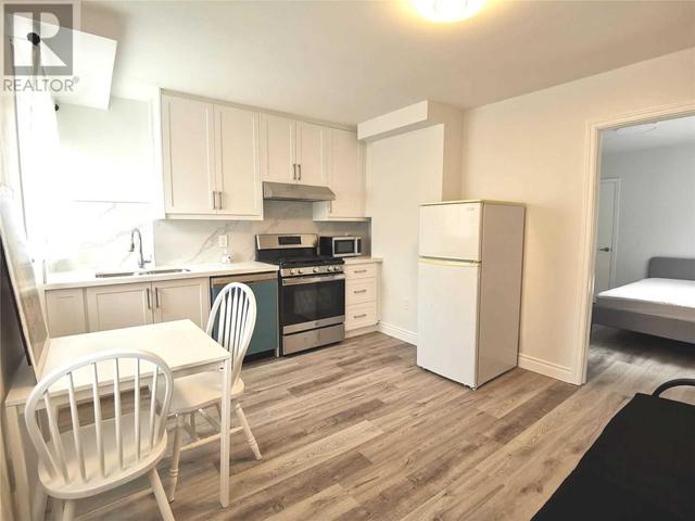 256 Homewood Ave, House detached with 1 bedrooms, 1 bathrooms and 1 parking in Toronto ON | Card Image