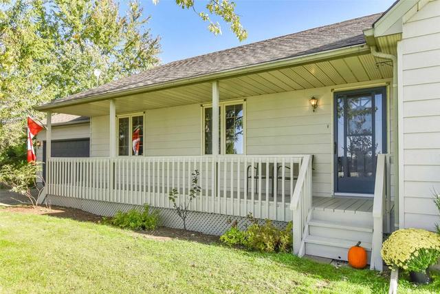 5731 Seventh Line, House detached with 3 bedrooms, 2 bathrooms and 5 parking in Guelph/Eramosa ON | Image 3