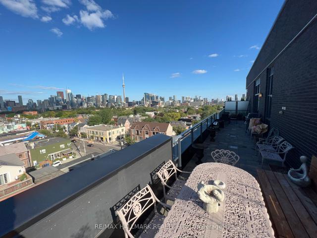 ph701 - 205 Manning Ave, Condo with 2 bedrooms, 2 bathrooms and 1 parking in Toronto ON | Image 16