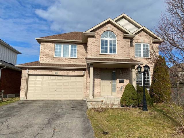 29 Brown Dr, House detached with 4 bedrooms, 3 bathrooms and 4 parking in St. Catharines ON | Image 12