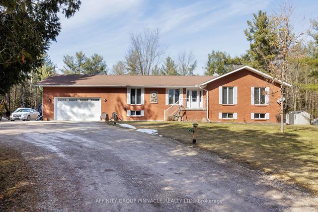 2371 County Rd 48 Rd, House detached with 2 bedrooms, 2 bathrooms and 12 parking in Kawartha Lakes ON | Image 12