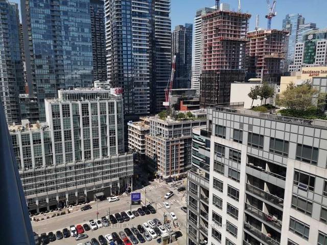 2120 - 352 Front St W, Condo with 1 bedrooms, 1 bathrooms and 0 parking in Toronto ON | Image 4