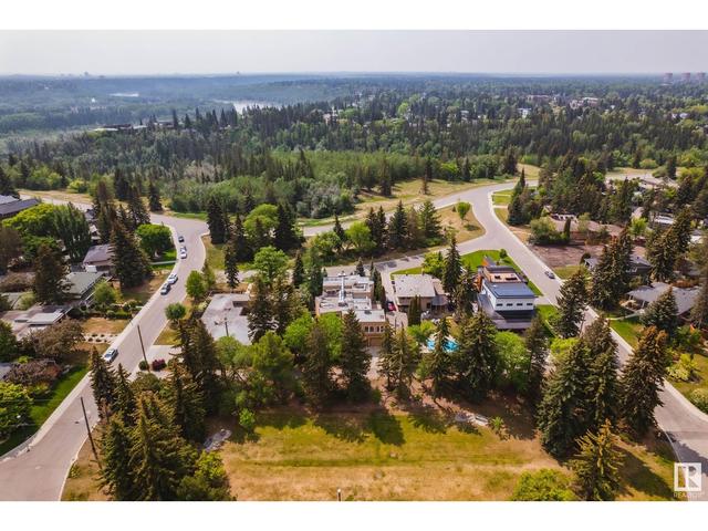 13810 Ravine Dr Nw, House detached with 4 bedrooms, 4 bathrooms and 6 parking in Edmonton AB | Image 52