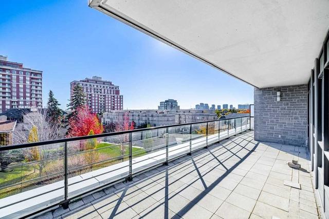 404 - 21 Clairtrell Rd, Condo with 2 bedrooms, 2 bathrooms and 1 parking in Toronto ON | Image 21