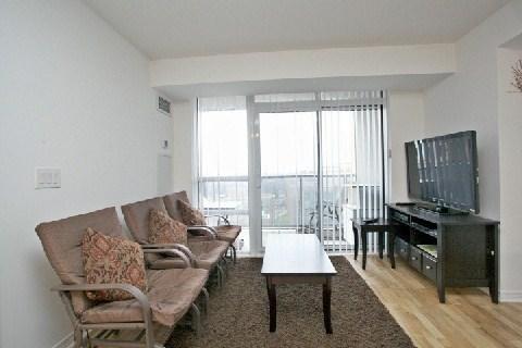 2008 - 3 Michael Power Pl, Condo with 2 bedrooms, 2 bathrooms and 1 parking in Toronto ON | Image 10