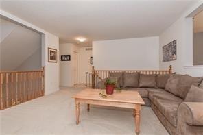 137 Lynch Circ, House attached with 3 bedrooms, 3 bathrooms and 1 parking in Guelph ON | Image 18