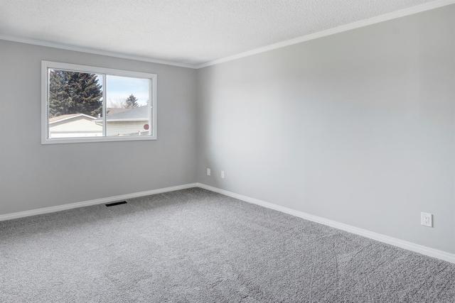 364 Aboyne Place Ne, House detached with 4 bedrooms, 2 bathrooms and null parking in Calgary AB | Image 16