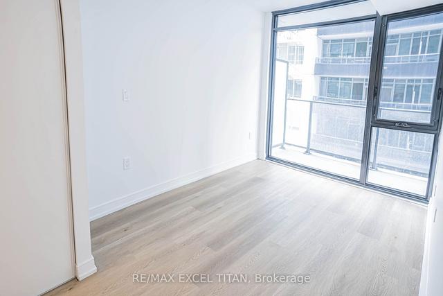 718 - 1 Jarvis St, Condo with 2 bedrooms, 2 bathrooms and 1 parking in Hamilton ON | Image 10