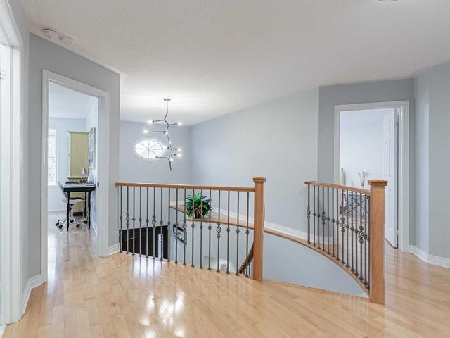 67 Cetona Ave, House detached with 4 bedrooms, 6 bathrooms and 6 parking in Vaughan ON | Image 6