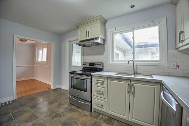 1571 Airport Pkwy, House detached with 3 bedrooms, 1 bathrooms and 12 parking in Tyendinaga ON | Image 3
