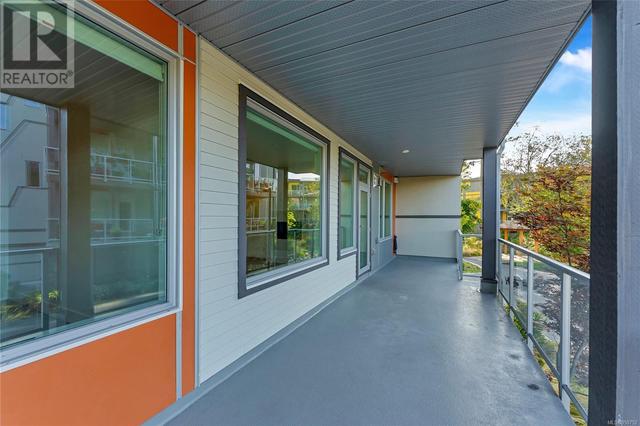203 - 10680 Mcdonald Park Rd, Condo with 2 bedrooms, 2 bathrooms and 2 parking in North Saanich BC | Image 10
