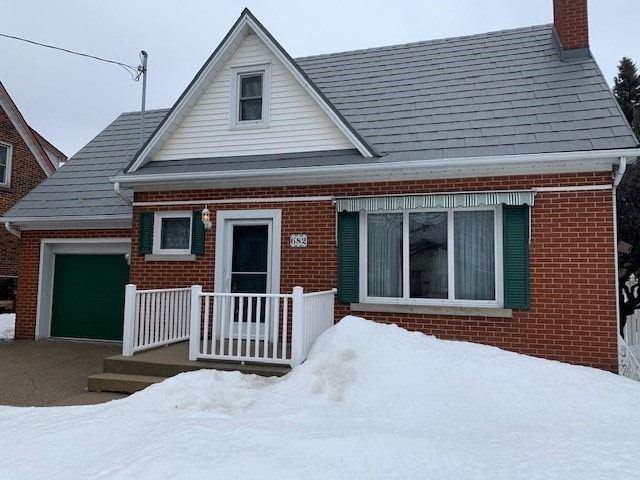 682 Weber St E, House detached with 3 bedrooms, 3 bathrooms and 3 parking in Kitchener ON | Image 2