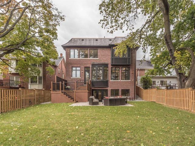 111 St Leonards Ave, House detached with 4 bedrooms, 7 bathrooms and 3 parking in Toronto ON | Image 18