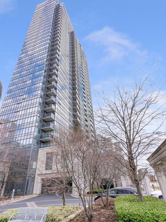 1208 - 15 Greenview Ave, Condo with 1 bedrooms, 1 bathrooms and 1 parking in Toronto ON | Image 1