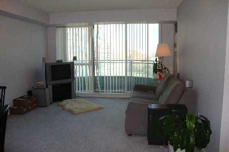 lph09 - 8 Pemberton Ave, Condo with 1 bedrooms, 1 bathrooms and 1 parking in Toronto ON | Image 6